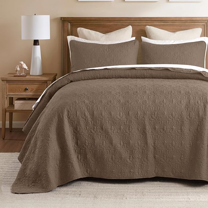 Madison Park King Quilt Bedding Set, Cottage-Inspired Damask, 3PC | All Season Quilted Coverlet, Classic Stitch Pattern Bedspread & Shams, Ultra Soft Microfiber Bedspread Set, Mocha