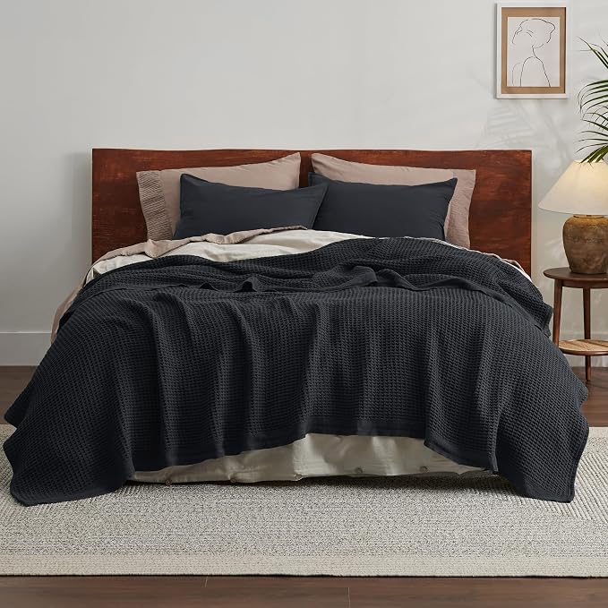 Bedsure 100% Cotton Blanket, Waffle Weave, Full Size, Black, 80"x90" | Breathable, Soft, Cozy, Cooling, Waffle Texture, Summer Blanket for Bed, Gifts for Women, Machine Washable, All Seasons