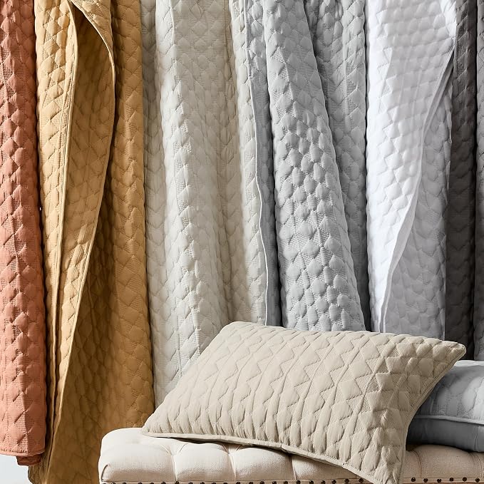 WDCOZY Light Blue Quilt Twin Size Bedding Set with 1 Pillow Sham, Lightweight Soft Bedspread Coverlet, Thin Comforter Bed Cover for All Season, 2 Pieces, 68x90 inches