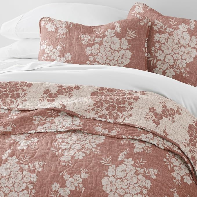 Merit Linens 3 Piece Quilt Set - Super Soft - Lightweight - All Season Quilted Coverlet - Timeless Patterns - Full/Queen Terracotta