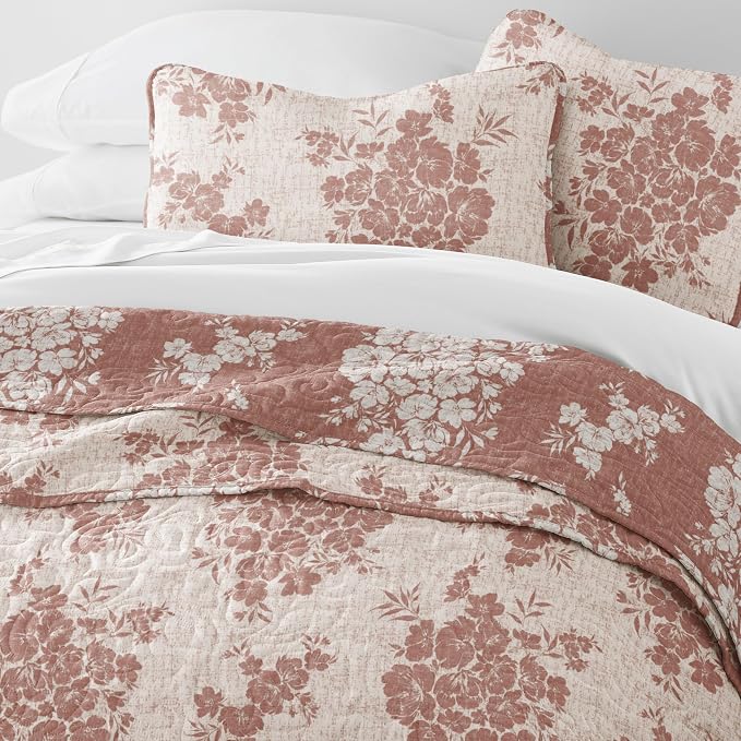 Merit Linens 3 Piece Quilt Set - Super Soft - Lightweight - All Season Quilted Coverlet - Timeless Patterns - Full/Queen Terracotta