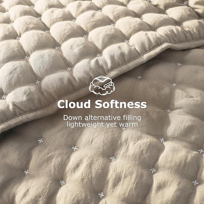 WDCOZY Beige California Cal King Size Quilt Bedding Sets with Pillow Shams, Cream Tan Oversized Lightweight Bedspread Coverlet, Quilted Blanket Thin Comforter Bed Cover, 3 Pieces, 118x106 inches