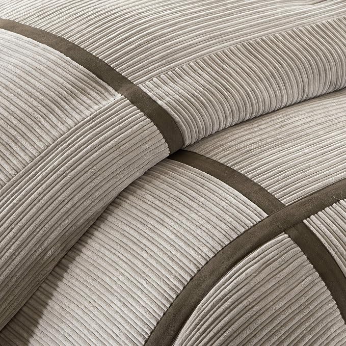 Madison Park Casual Blocks Comforter Set, 7PC Queen Bedding Set | All Season, with Comforter, Shams, Bed Skirt, Decorative Pillows, Lightweight, Taupe Brown