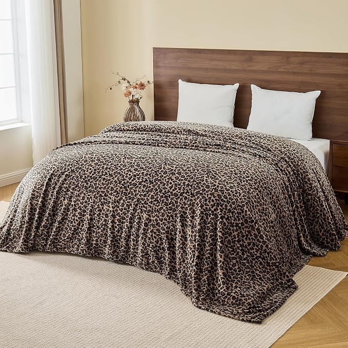 Edenleaf Leopard Print Blanket Fleece Throw for Bed Sofa Travel and Camping, Super Soft Cozy Fluffy Plush Cheetah Print Blanket for All Seasons 90"x108" (Mocha Brown)